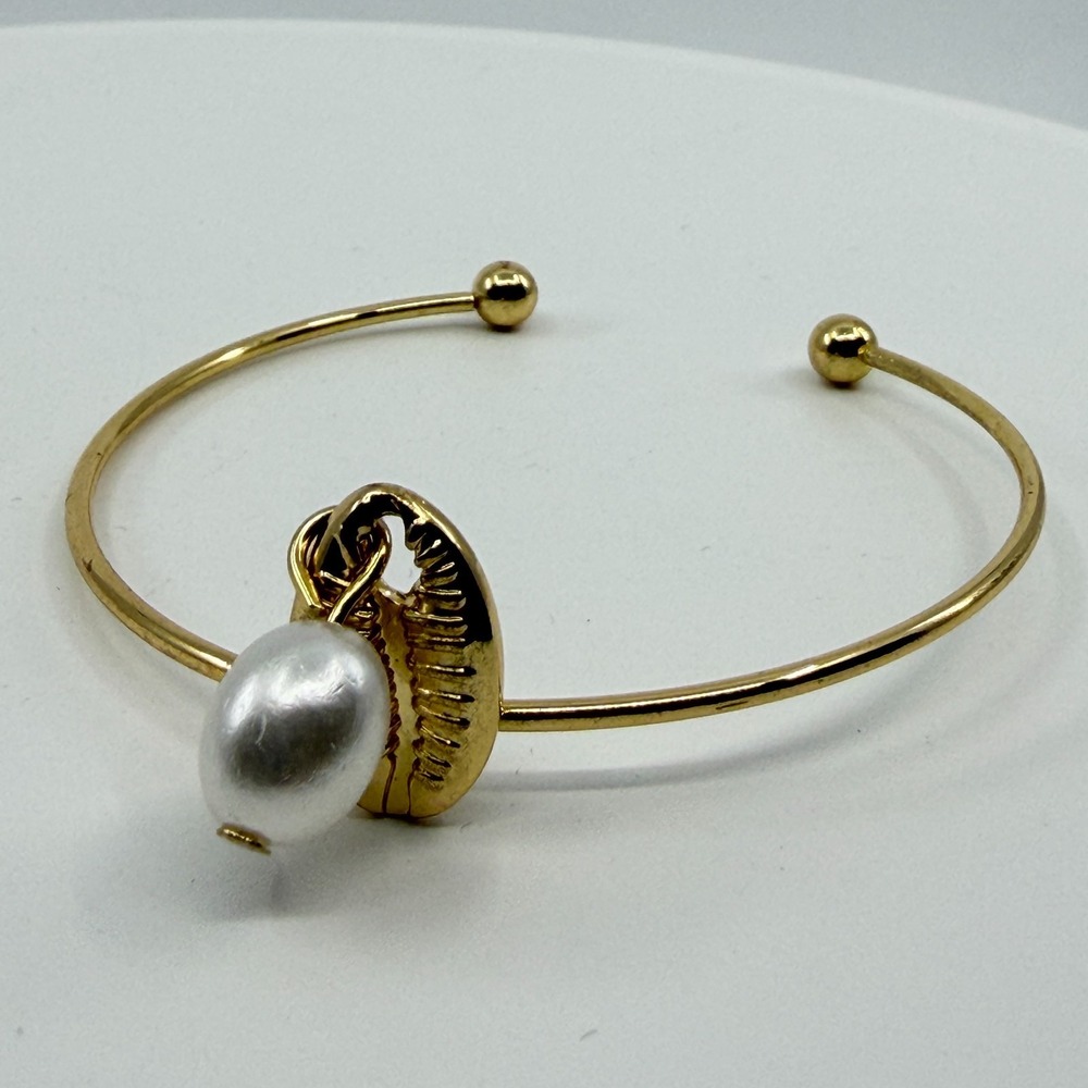 Y2K Gold Tone Shell & Faux Pearl Cuff Bangle Coastal Bohemian Statement Bracelet